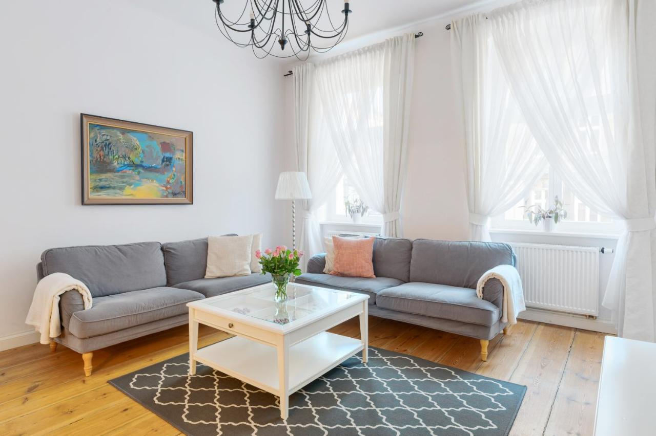 גורז'וב ווילקופולסקי Apartament Nowe Miasto - Przy Parku Roz מראה חיצוני תמונה