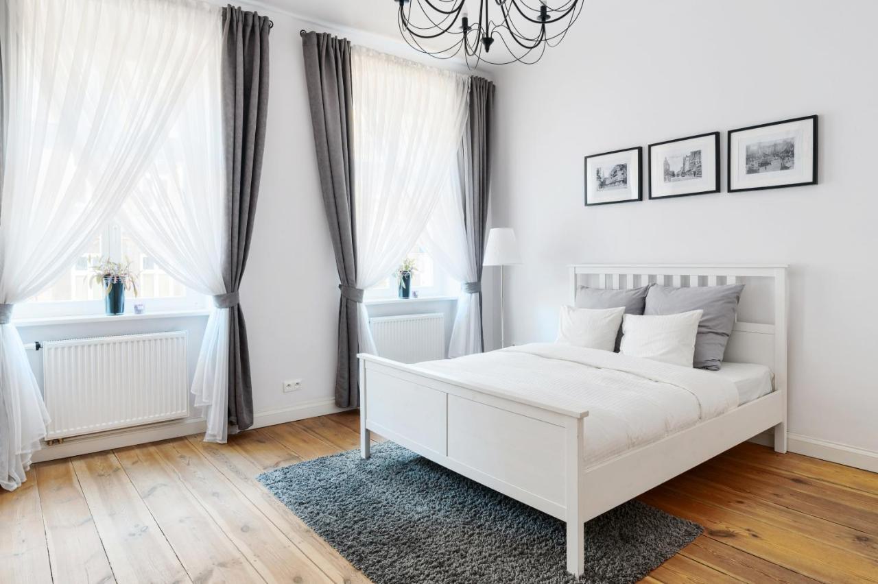 גורז'וב ווילקופולסקי Apartament Nowe Miasto - Przy Parku Roz מראה חיצוני תמונה